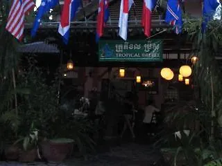 Tropical Breeze Hotel 2*