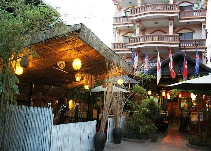 Hotel Tropical Breeze