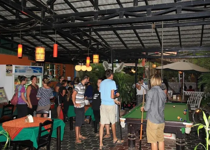 Hotel Tropical Breeze 2*